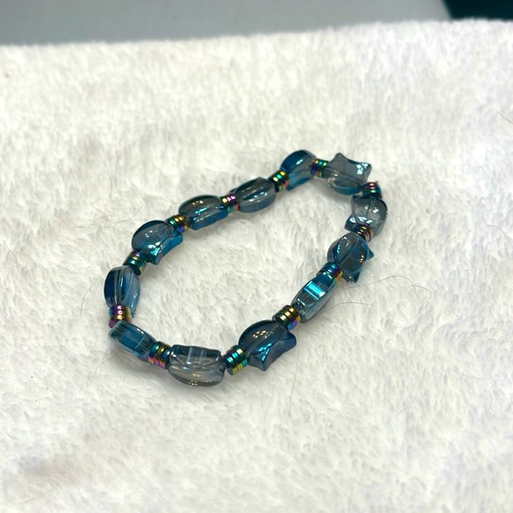 Blue Lapis Lazuli Gemstone Beaded Bracelet Set - Picture 3 of 3